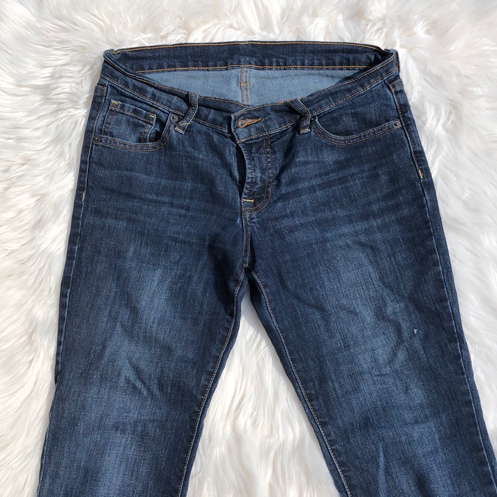 Old navy jeans - Picture 2 of 3